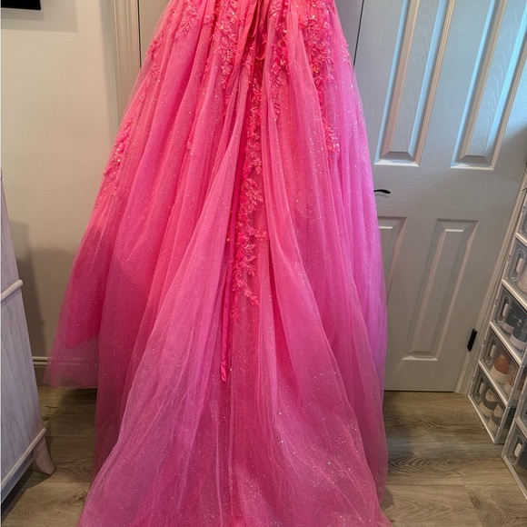 Elegant Pink Prom Dress - Picture 8 of 10
